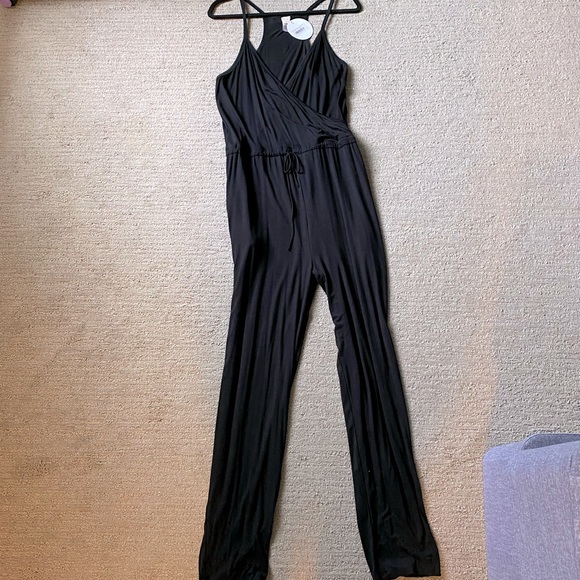 Black jumpsuit - Picture 1 of 3